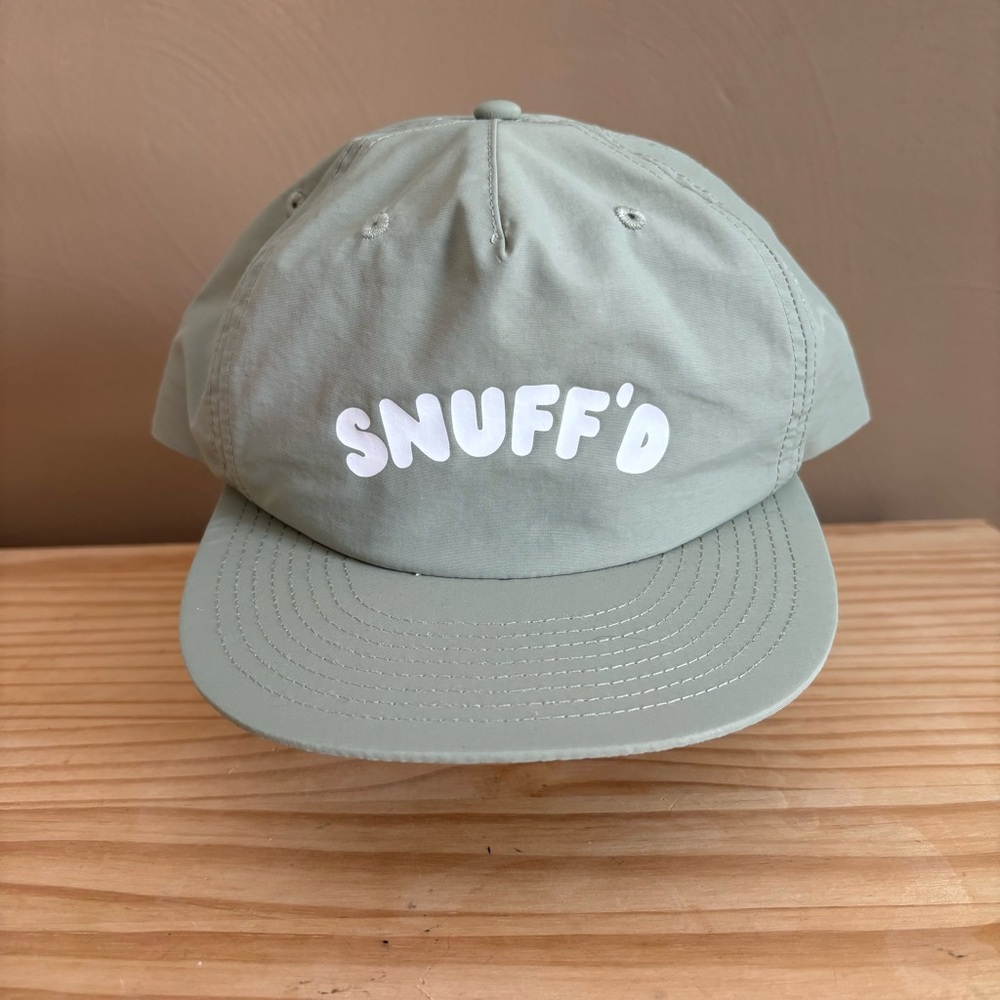 Snuff’d survivor Simon mee autographed hat